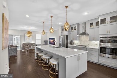 3055 Alan Shepard St, Herndon, VA 20171 - photo 5