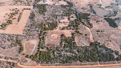 5586 N Westminster Rd, Guthrie, OK 73044 - photo 3