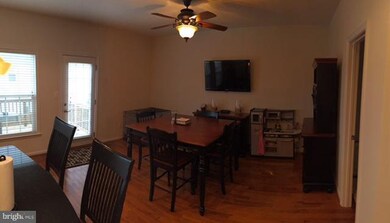 25099 Cypress Mill Terrace, Aldie, VA 20105 - photo 4