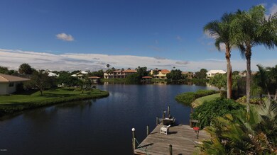 3-Lovely Canal