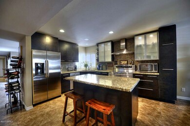 Fully Remodeled Gourmet Kitchen