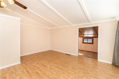 9035 Gillette St, Lenexa, KS 66215 - photo 4