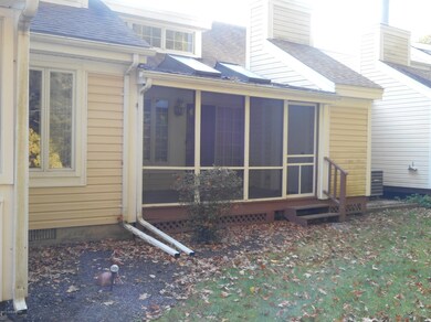 30 Harmon Dr, Stroudsburg, PA 18360 - photo 3