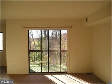 5423 Golfview Dr unit 5B3, Wilmington, DE 19808 - photo 2