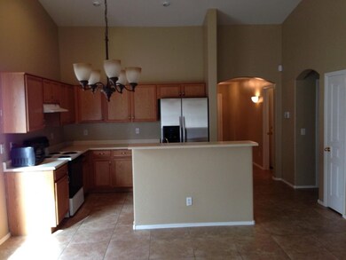 Kitchen and Eat in Area