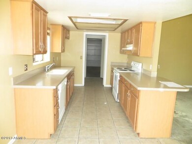 023-298321 - Kitchen1