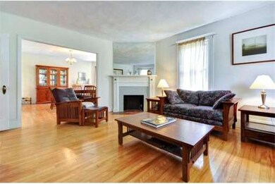 230 Freeman St unit 2, Brookline, MA 02446 - photo 4