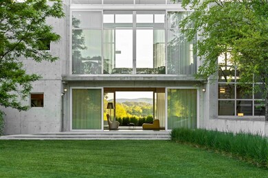 1224 Us Route 5 N, Norwich, VT 05055 - photo 4