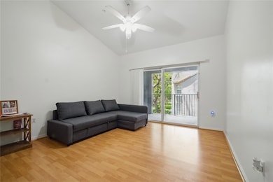 11133 SW 8th St unit 3069, Pembroke Pines, FL 33025 - photo 5