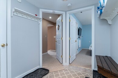 Practical entryway with seating and storage