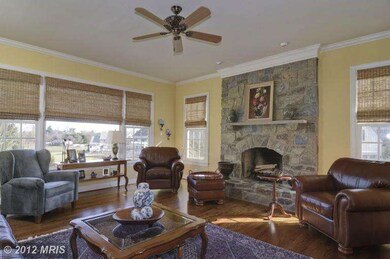 7323 Meadow Ct, Warrenton, VA 20186 - photo 5