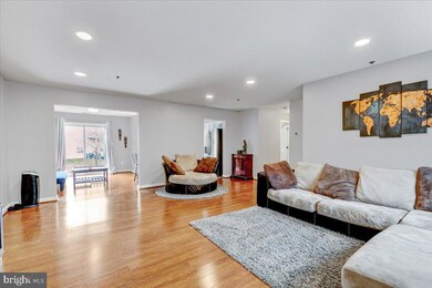 5711 Sweetway Terrace unit 33, Capitol Heights, MD 20743 - photo 3