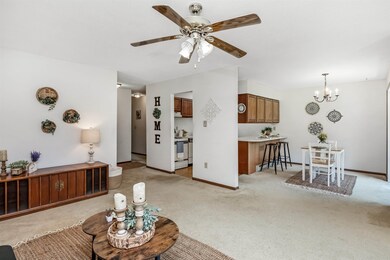 62 Twin Oaks Terrace, South Burlington, VT 05403 - photo 6