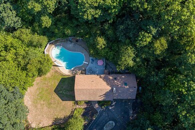 25 Camelot Dr, Bedford, NH 03110 - photo 3