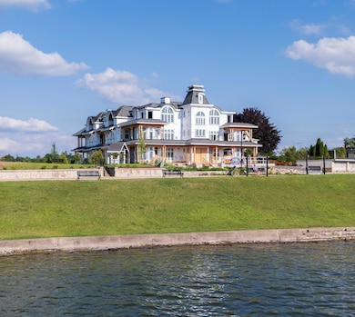 503 N Lake Rd unit 5, Oconomowoc, WI 53066 - photo 4