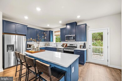 37 Four Leaf Dr, Exton, PA 19341 - photo 2