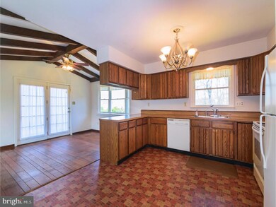 2315 E Buck Rd, Pennsburg, PA 18073 - photo 6