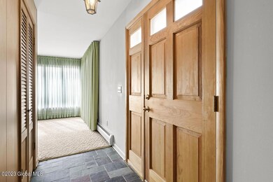 15 Oriole Ave, Albany, NY 12209 - photo 2