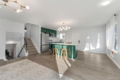 213 N Gainsborough Ave, Royal Oak, MI 48067 - photo 4