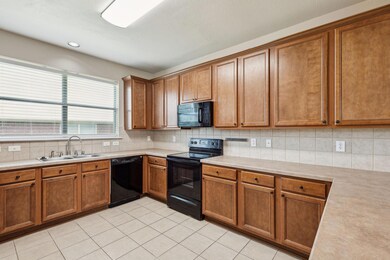 223 Rockbrook Dr, Wylie, TX 75098 - photo 6