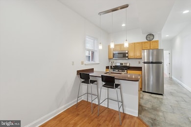 1722-24 S Broad St unit 2F, Philadelphia, PA 19145 - photo 2