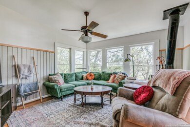 18926 Lookout Mountain Trail, Helotes, TX 78023 - photo 4