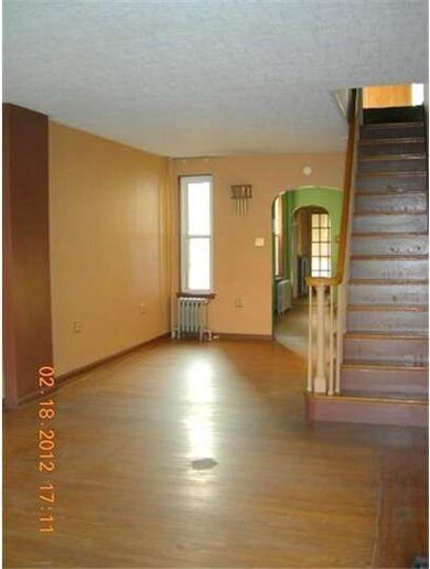 412 N 13th St, Reading, PA 19604 - photo 2