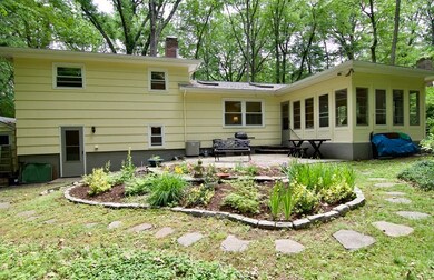 130 Red Gate Ln, Amherst, MA 01002 - photo 6