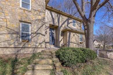 8135 Acuff Ln, Lenexa, KS 66215 - photo 3