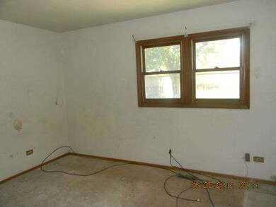 3892 171st St, Country Club Hills, IL 60478 - photo 5