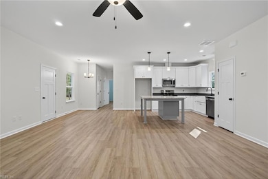 7228 Gates Rd, Suffolk, VA 23437 - photo 4