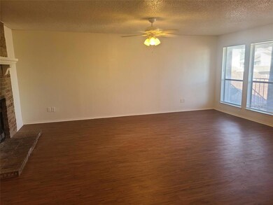5028 Winder Ct unit C, North Richland Hills, TX 76180 - photo 3