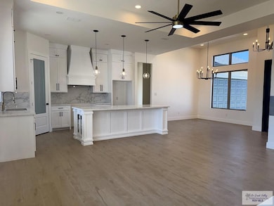 8614 Bellagio Cir, Harlingen, TX 78552 - photo 2