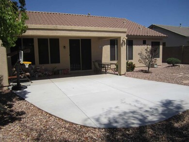 Backyard Patio2