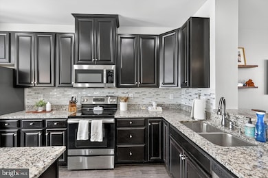 10789 Hinton Way, Manassas, VA 20112 - photo 2