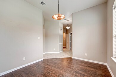 28542 Lockeridge Springs Dr, Spring, TX 77386 - photo 5