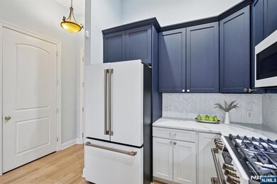 186 Walnut St unit 114, Bloomfield, NJ 07003 - photo 5