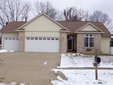 10839 Poplar Bluff Ct, Portage, MI 49024 - photo 3