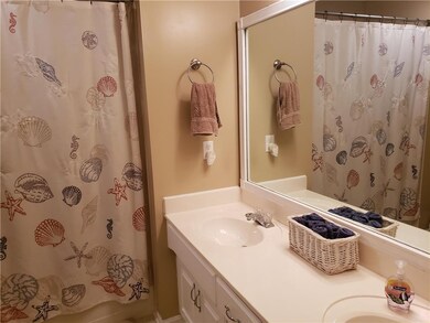 4815 Brownridge Dr, Shawnee, KS 66218 - photo 7