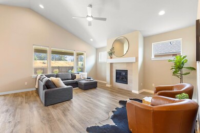 4396 SW 36th Street