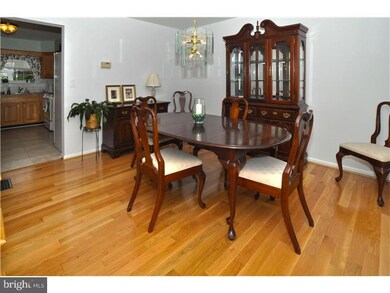 2189 Deer Ln, Schwenksville, PA 19473 - photo 4