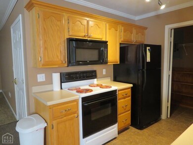 3702 Shelby Dr, Paragould, AR 72450 - photo 2