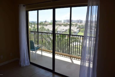 Beautiful Beachside Views!