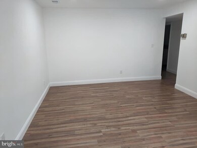 11 Bailiffs Ct unit 101, Lutherville Timonium, MD 21093 - photo 3