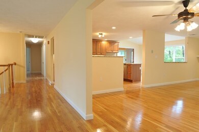 39 Stinson Rd, Andover, MA 01810 - photo 4