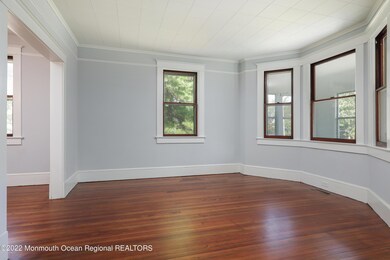 15 Memorial Pkwy unit Lower unit, Atlantic Highlands, NJ 07716 - photo 3