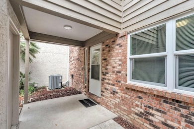 1037 4th Ave, Shalimar, FL 32579 - photo 4