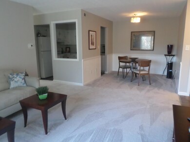 1490 Slade Ave unit 301, Columbus, OH 43235 - photo 2