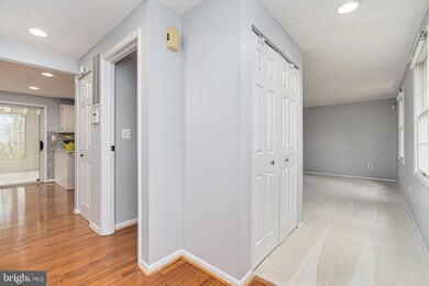 8840 Woodlawn Way, Springfield, VA 22153 - photo 6