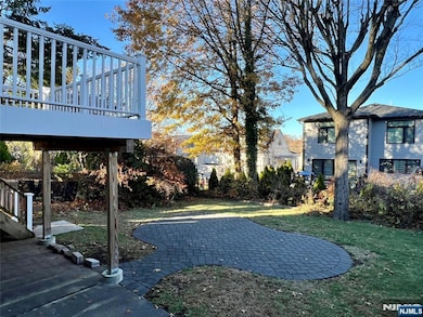 80 Franklin Ave, Fairview, NJ 07022 - photo 3